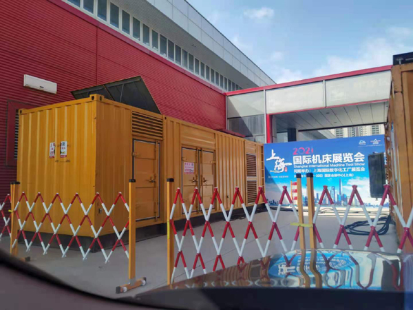 西昌镇出租发电机-柴油发电机和汽油发电机哪个更好一些?