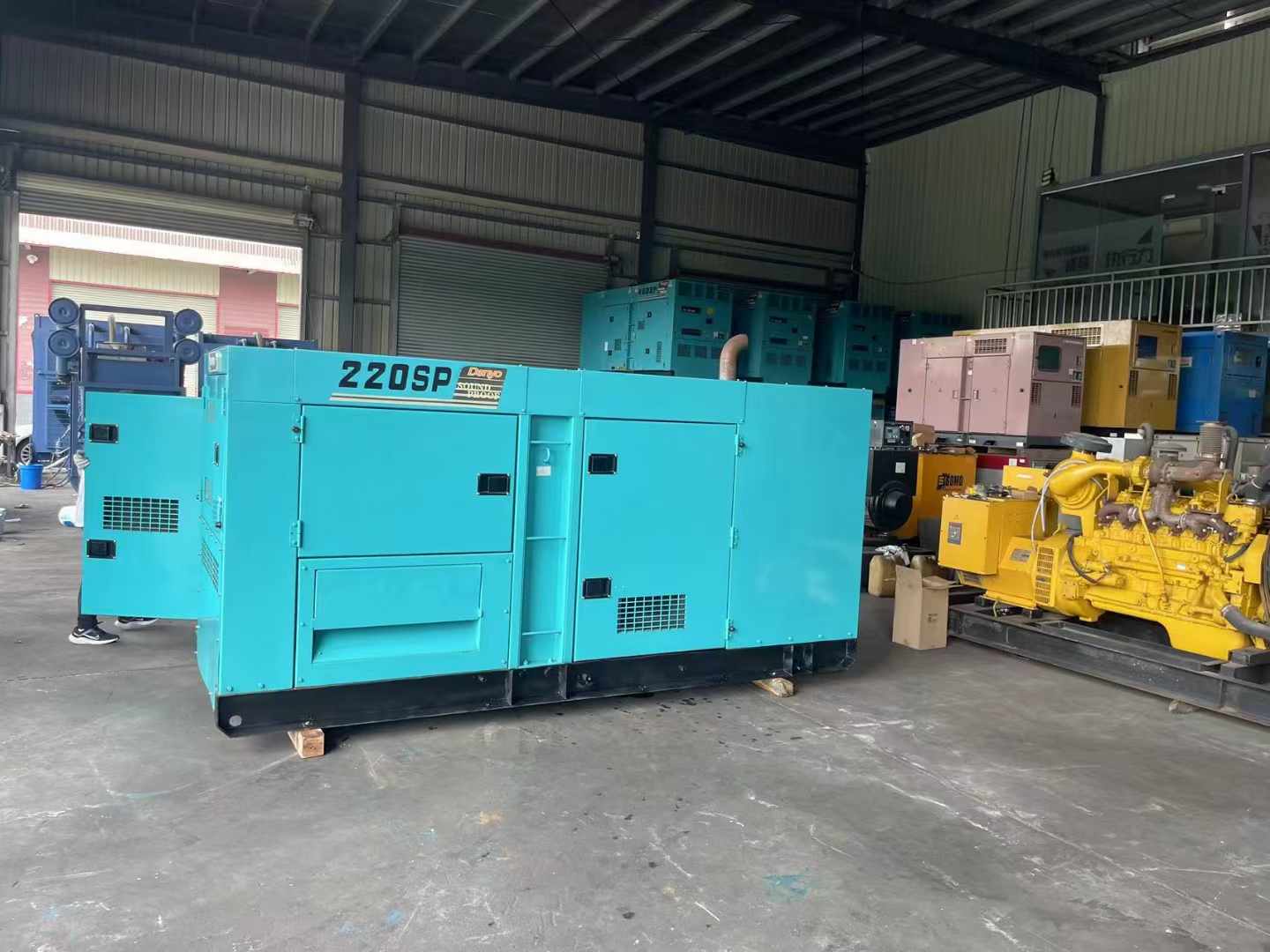 西昌镇800kW 柴油发电机的输出电流波动范围是多少?